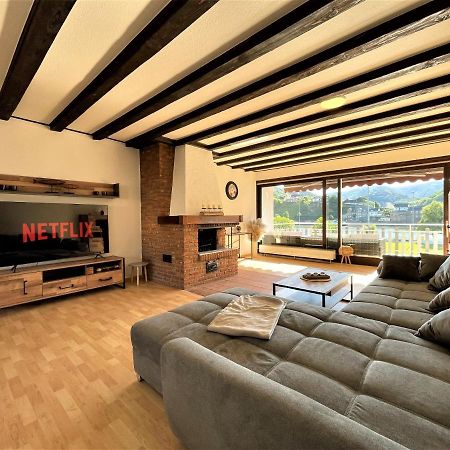 Traumaussicht Kamin Balkon Burgblick 65 Zoll Tv Netflix Sky Joyn Lindenplatz Apartamento Bullay Exterior foto