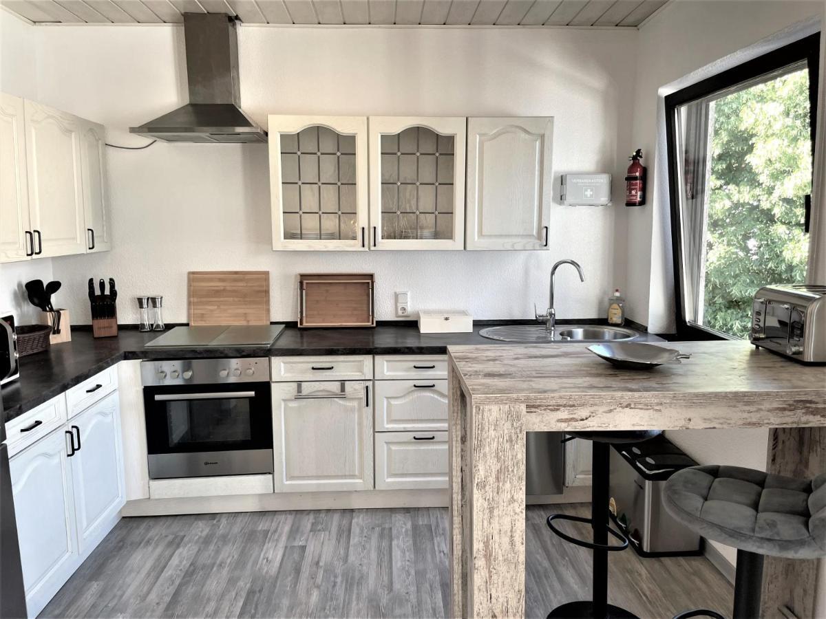 Traumaussicht Kamin Balkon Burgblick 65 Zoll Tv Netflix Sky Joyn Lindenplatz Apartamento Bullay Exterior foto